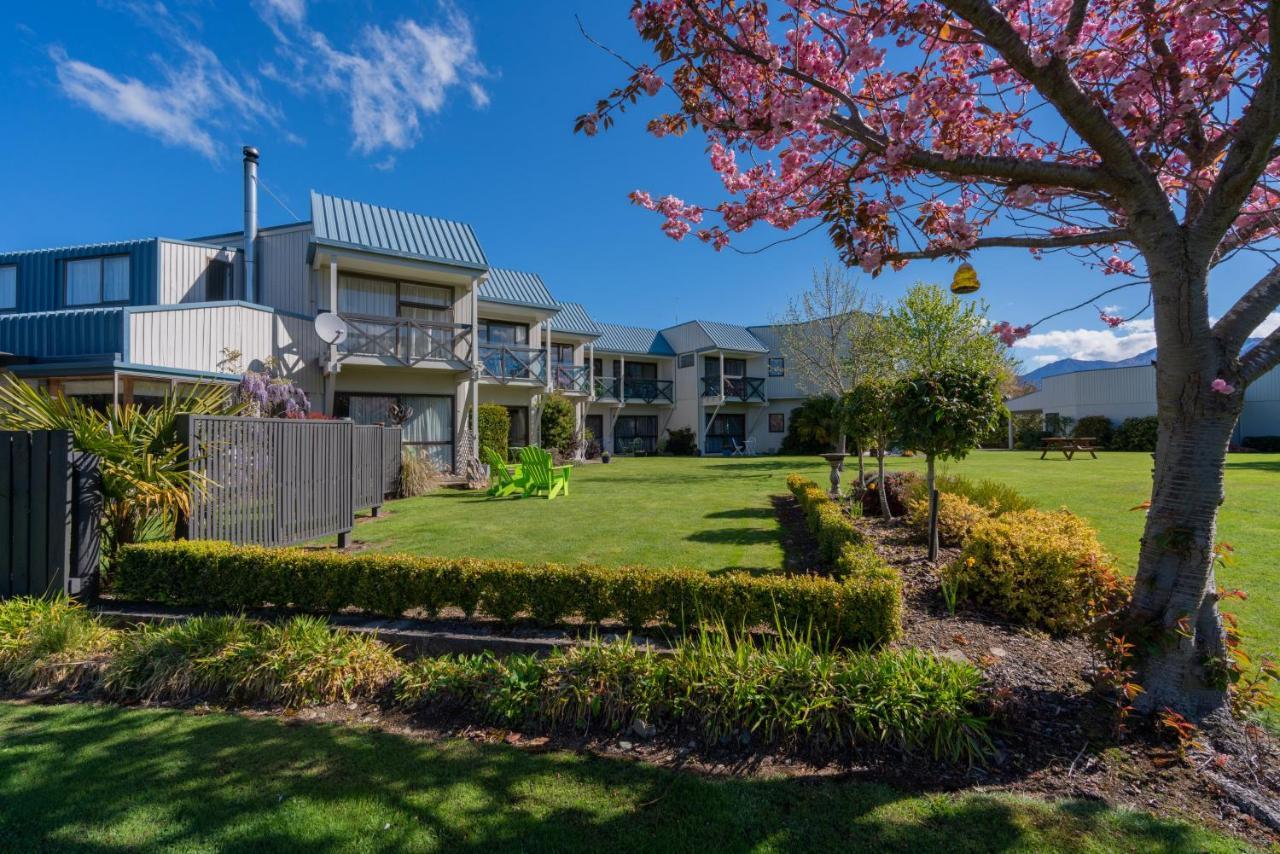 Asure Explorer & 4* Te Anau